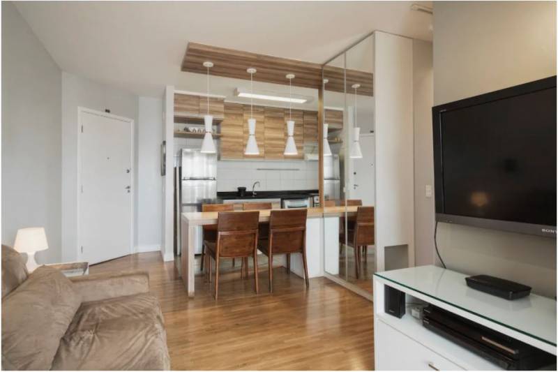 Apartamento reformado e mobiliado
