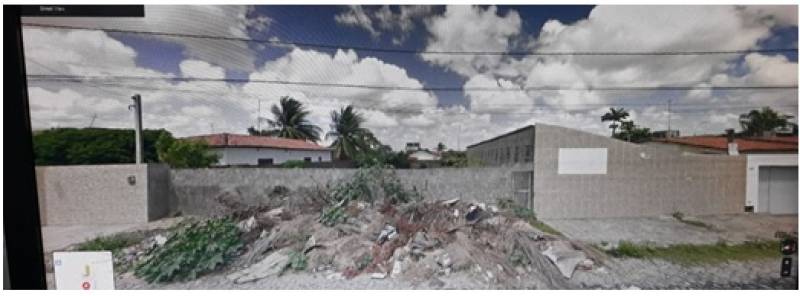 TERRENO EM EMAUS