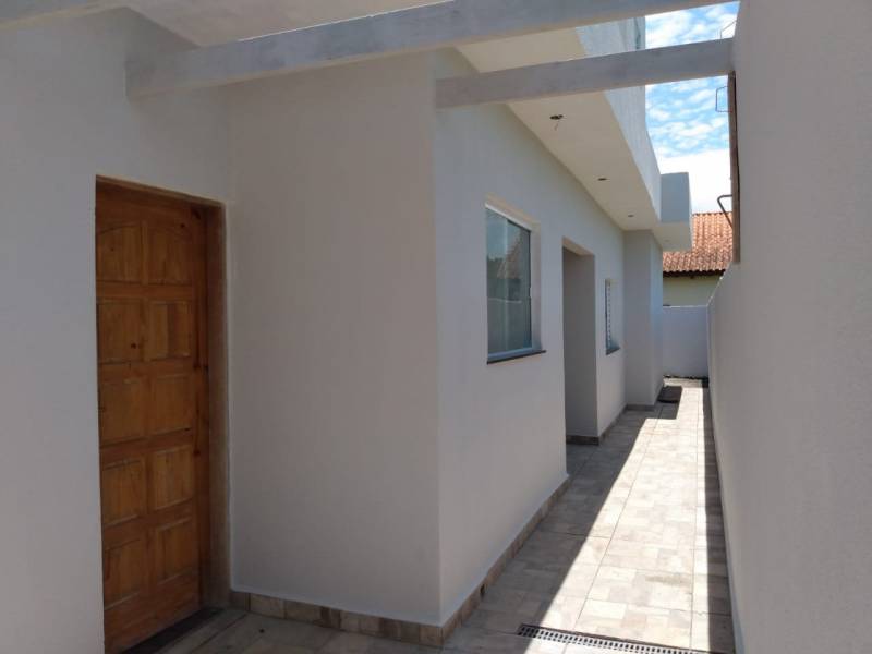 CASA 2 QUARTOS 1 SUÍTE 2 VGS EM PERUÍBE