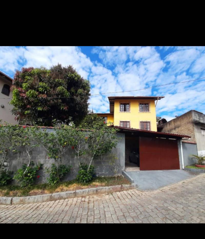 Casa a 15km do centro de Nova Friburgo