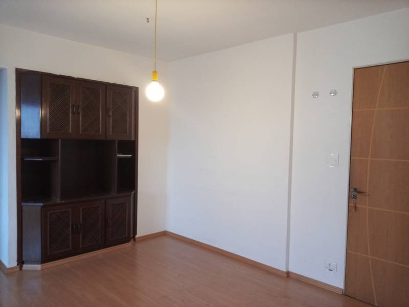 Apartamento com 3 Dorm.  80 m²  Santo Amaro                                 