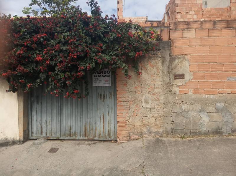 Casa de ótima localização