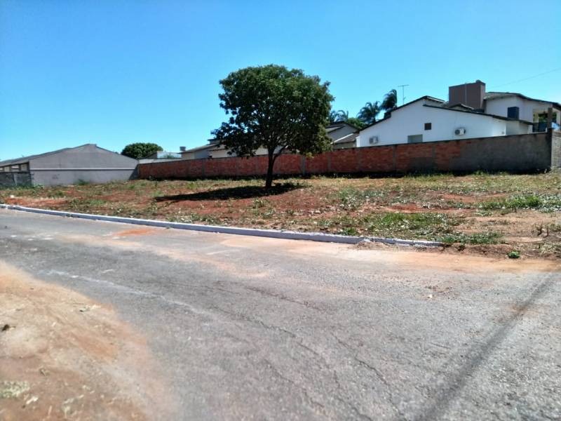 Vendo Área no Conjunto Vera Cruz 1.000m²