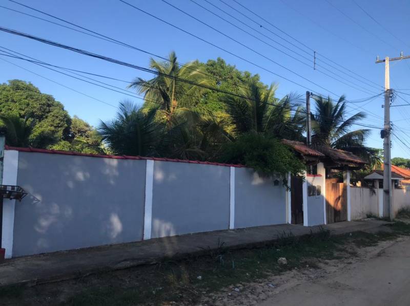 Casa com 2 quartos à venda, 400 m² por R$ 300.000