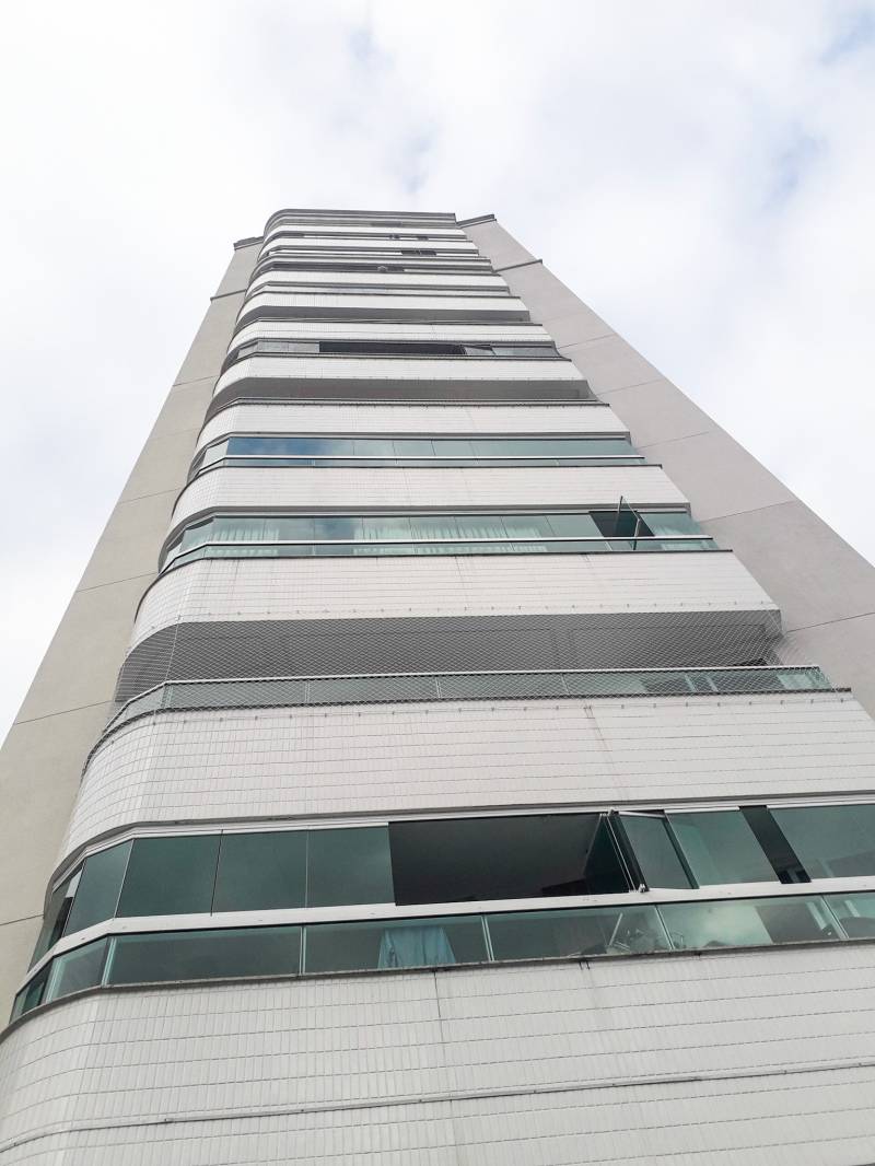 APARTAMENTO MOBILIADO CENTRO