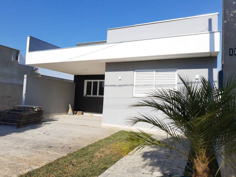 Venda de maravilhosa casa em condomínio