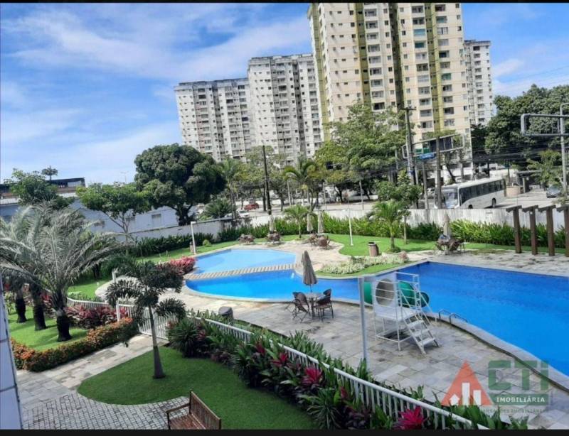 Apartamento com 2 quartos, 2 Banheiros ,1 Suite, 1 Vaga de Estacionamento Coberto 56m², à venda por R$ 270.000 Rua Dona Inês Correia de Araújo, 156 - Caxangá - Recife/PE