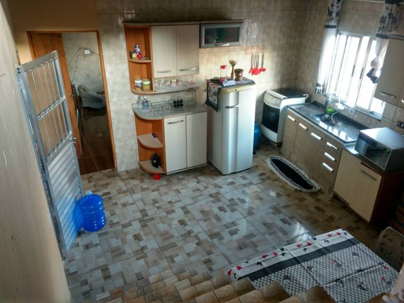 vende-se casa com otimo preço