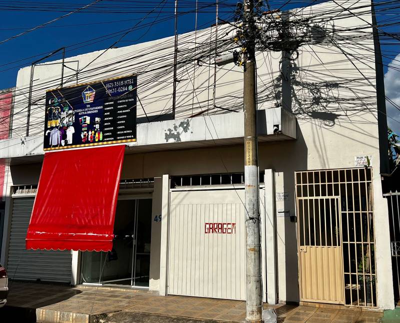 Imovel comercial próximo à Av. Bernardo Sayão