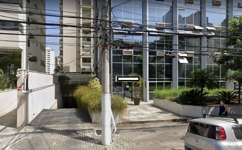 Loja em edifício comercial