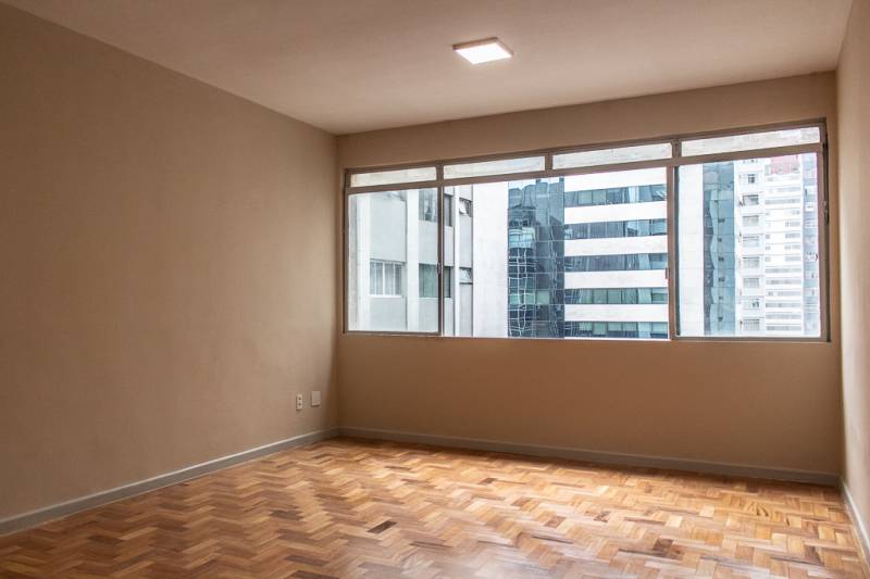 Apartamento com 3 quartos, 118 m2 do lado da Av Paulista
