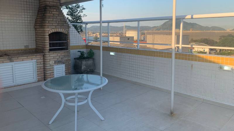 Aluguel de lindo Triplex próximo ao canal 6 em Santos
