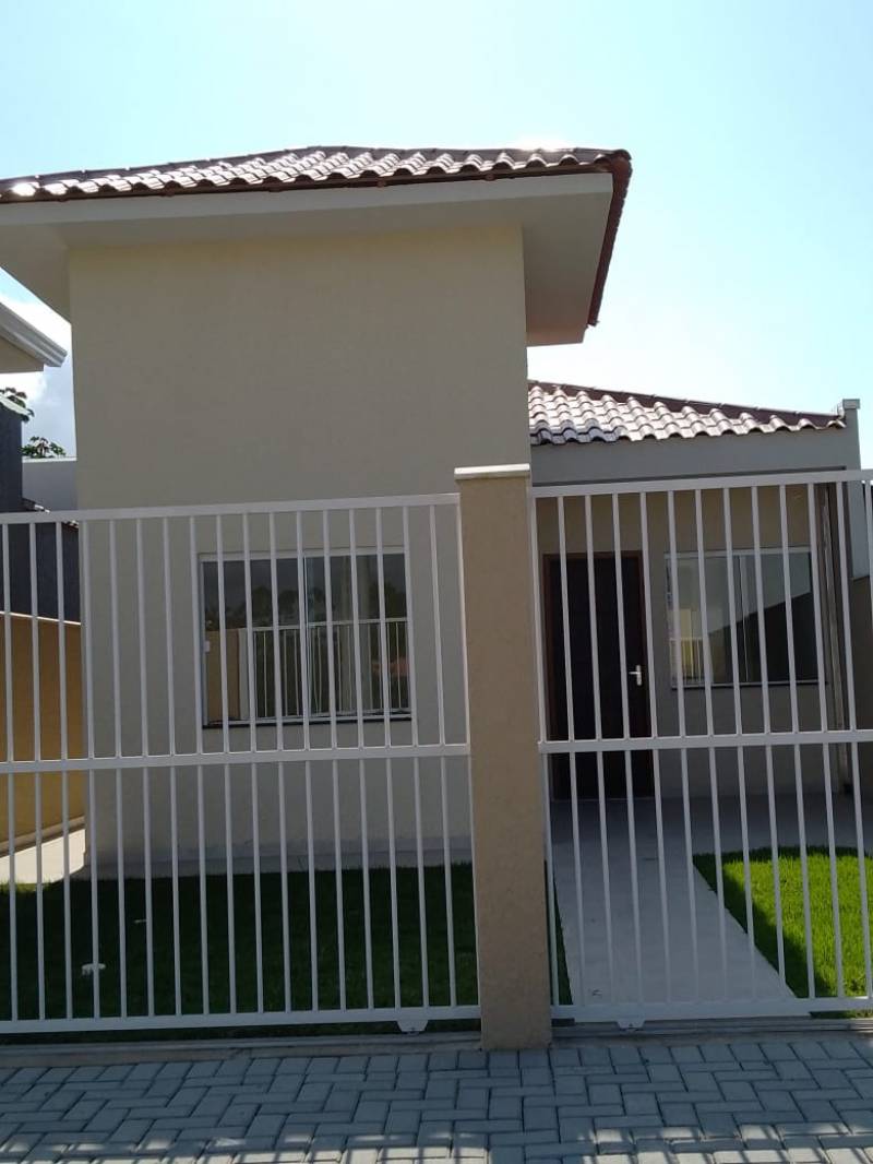 casa com 03 dormitórios a 500 m do centro!