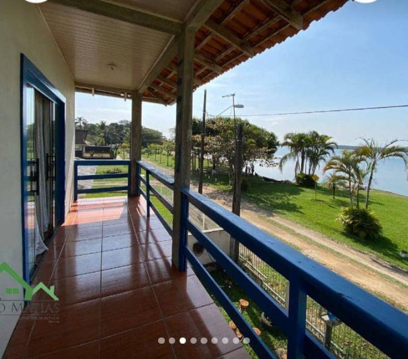 **SOBRADO PÉ NA AREIA!!