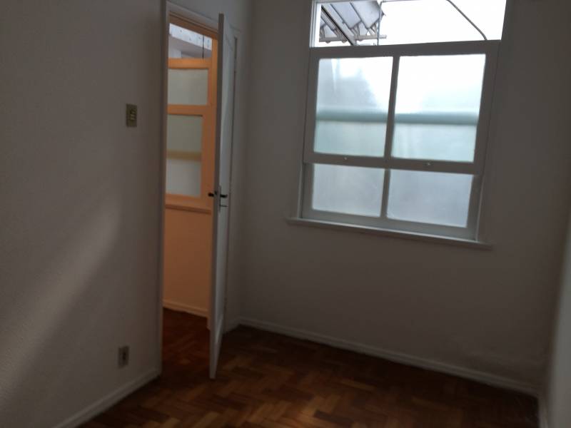Casa de Vila para alugar/vender em Laranjeiras 