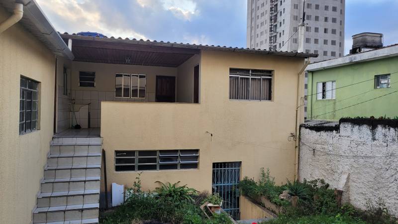 Casa com 2 dormitórios próximo Metrô Arthur Alvim