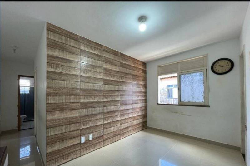Vendo 2/4 Frente de Rua Ótimo Investimento