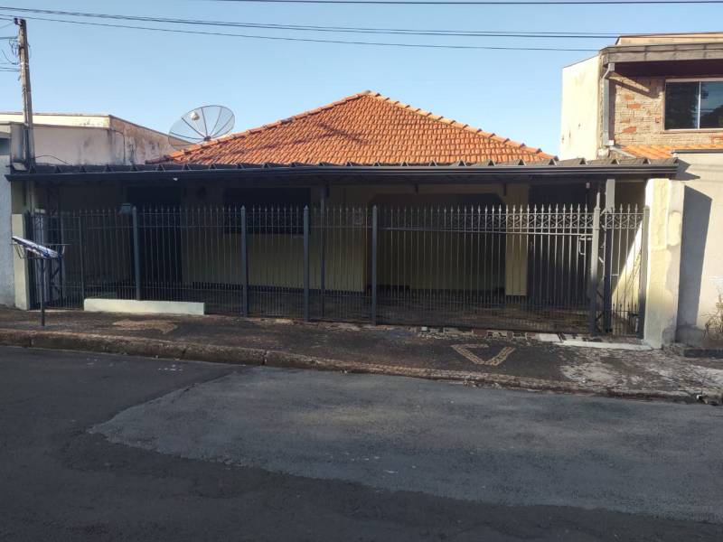 Casa Comercial