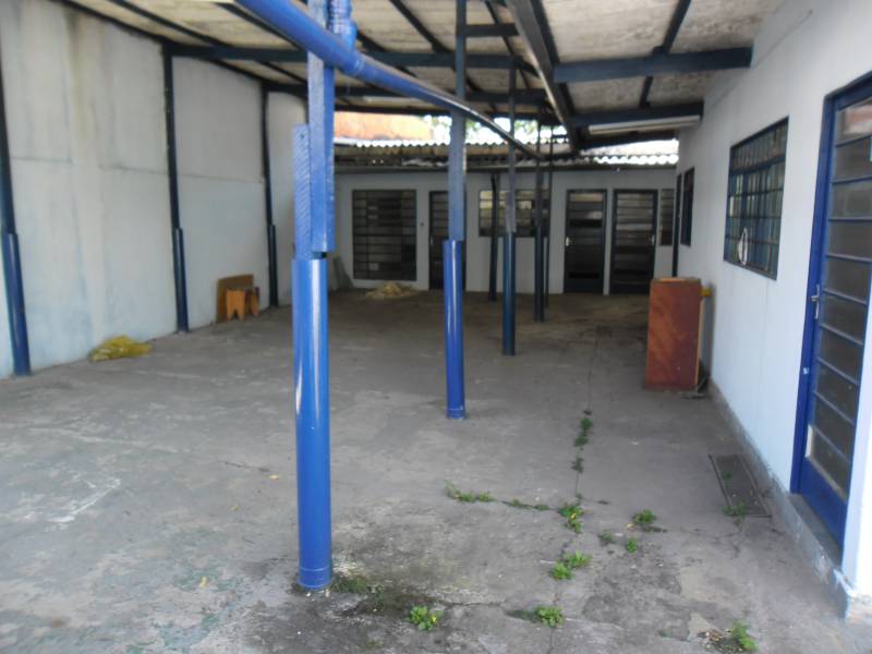 Vendo Casa comercial em rua movimentada