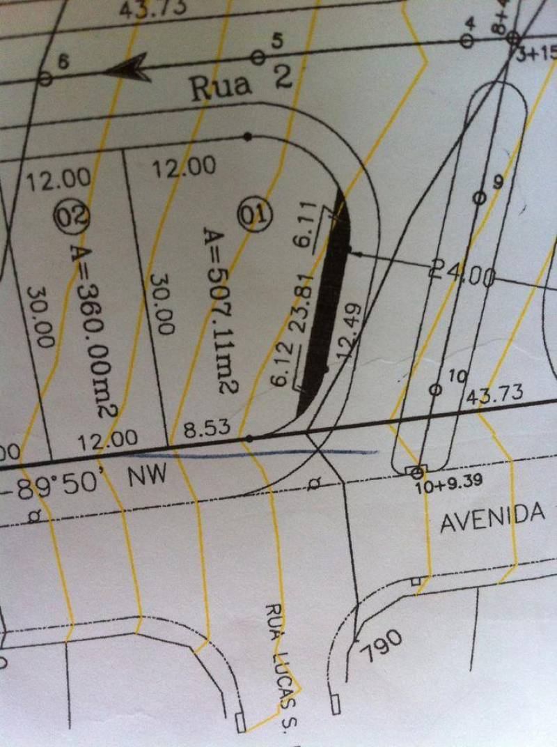 Terreno em condomínio de alto padrão