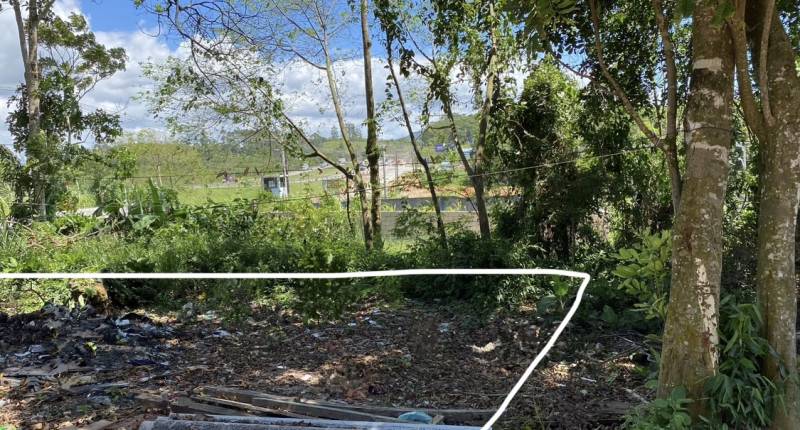 VENDO TERRENO EM BALNEÁRIO PIÇARRAS-Sc