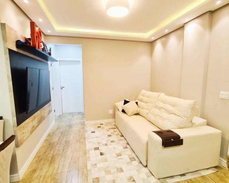 Apartamento Finamente Mobiliado: Luxo, Conforto Alto Perequê