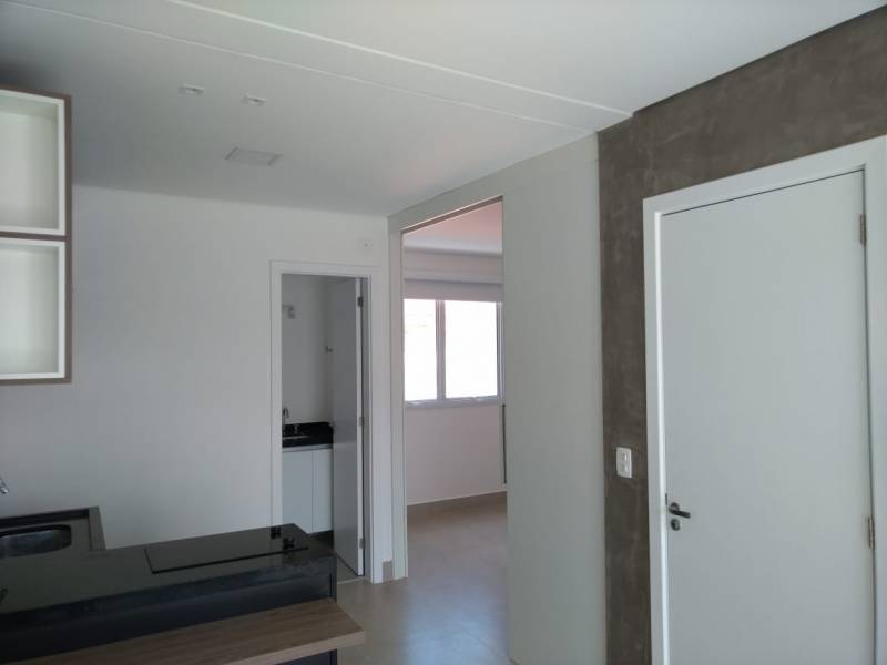 Apartamento de Cobertura em Condomínio de Casas na Aclimação (próx. ao Parque da Aclimação)