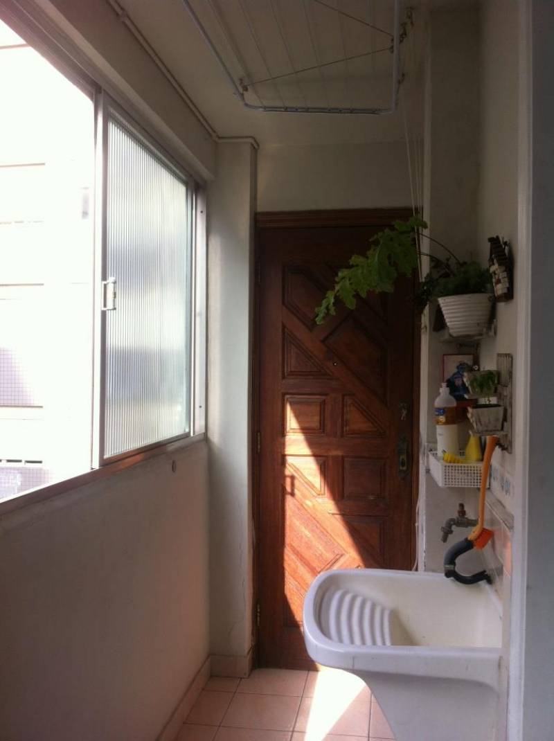 Apartamento de 86m. Próxima a Praia