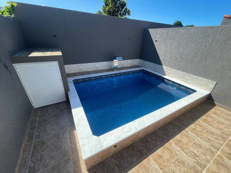 Casa em Itanhaém com piscina