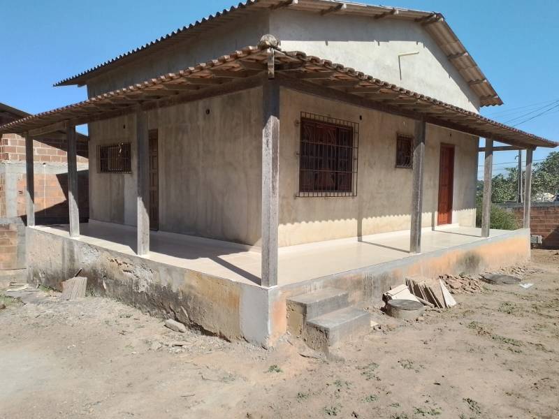 Casa 2 quartos em terreno de 475 m2