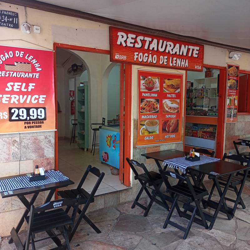 IMÓVEL COMERCIAL NO CORAÇÃO DO CENTRO HISTÓRICO DE PIRENÓPOLIS GO