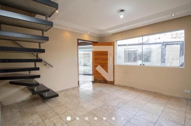 SOBRADO COM SISTEMA DE SEGURANCA