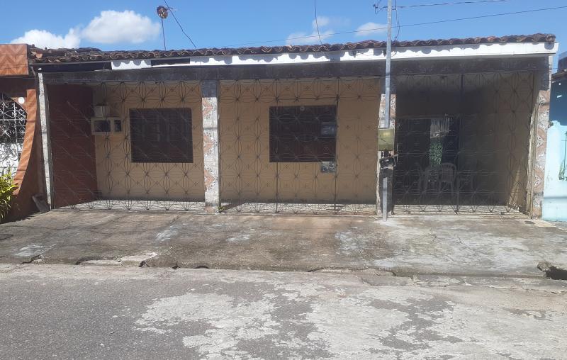 VENDO CASA NO CONJUNTO COHAB ICOARACI