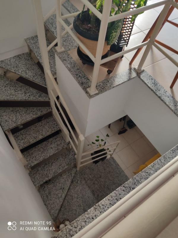 Cobertura duplex 3 quartos sendo 2 suítes, terraço gourmet com piscina, condomínio completo, 2 vagas