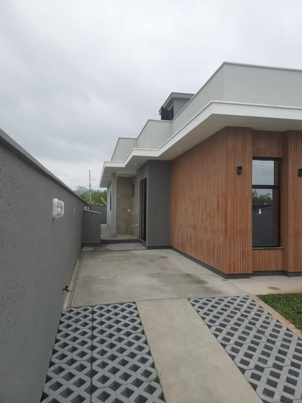 Casa próximo ao contorno viário 