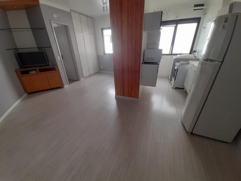 Apartamento próximo Shopping Frei Caneca