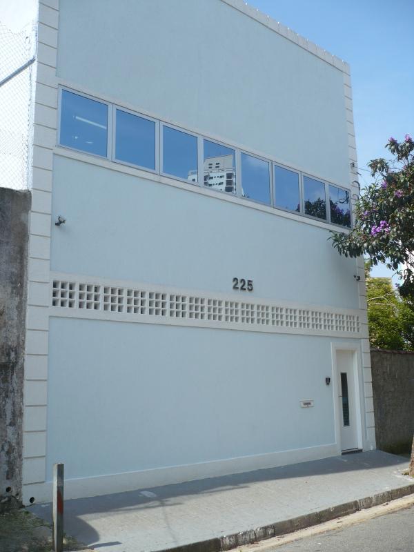 PRÉDIO COMERCIAL PRÊMIO PRÓXIMO METRO PRAÇA ARVORE