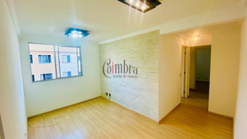 Aluga apartamento 2 dorms, 50m² por R$ 1.700,00 no Campo Limpo