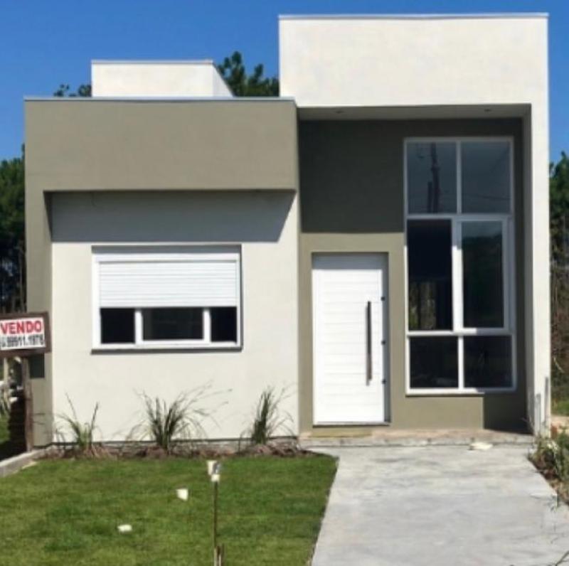 Casa em Capão Novo Village