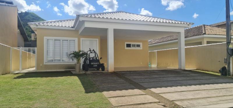 Belíssima Casa com Energia Solar.