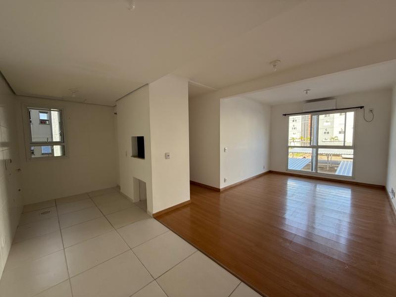Apartamento de 2 dormitórios  sendo 1 suíte, box coberto R$ 280mil
