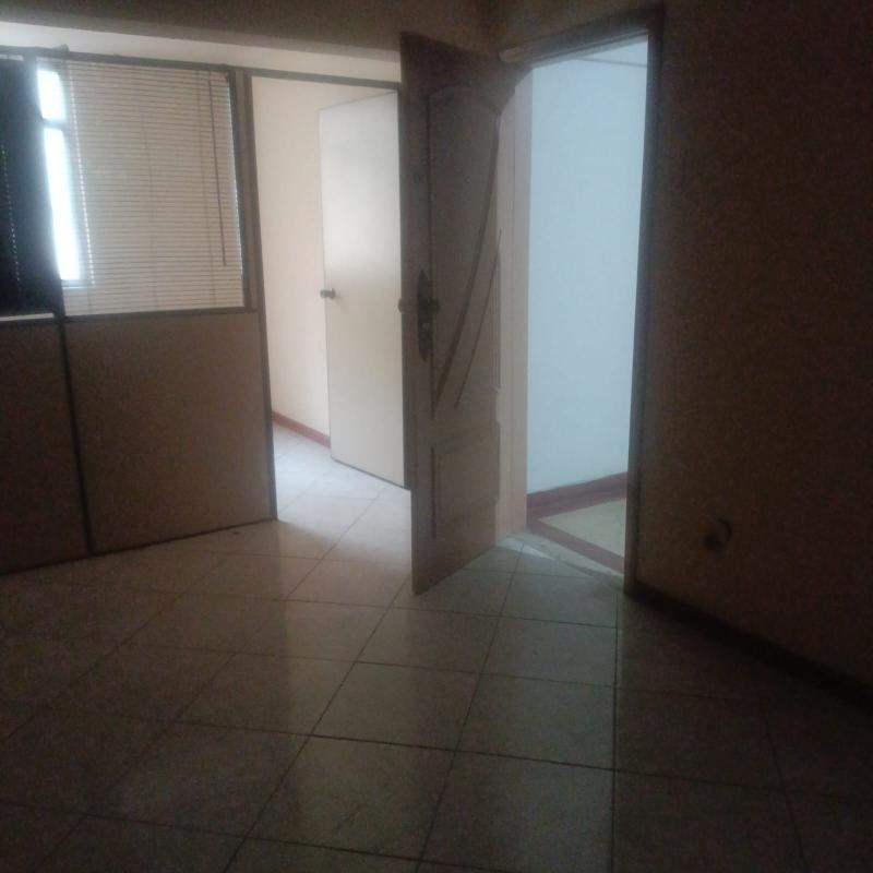 APARTAMENTO NO CENTRO DE NITERÓI 