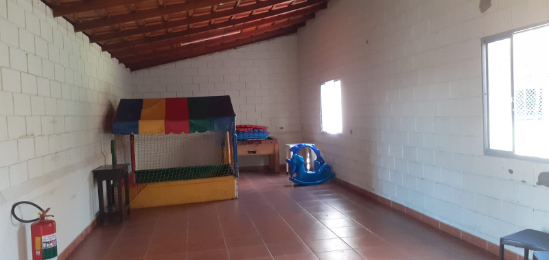 lindo apto no miolo do ipiranga 3 dormitórios e 2 vagas de garagem 