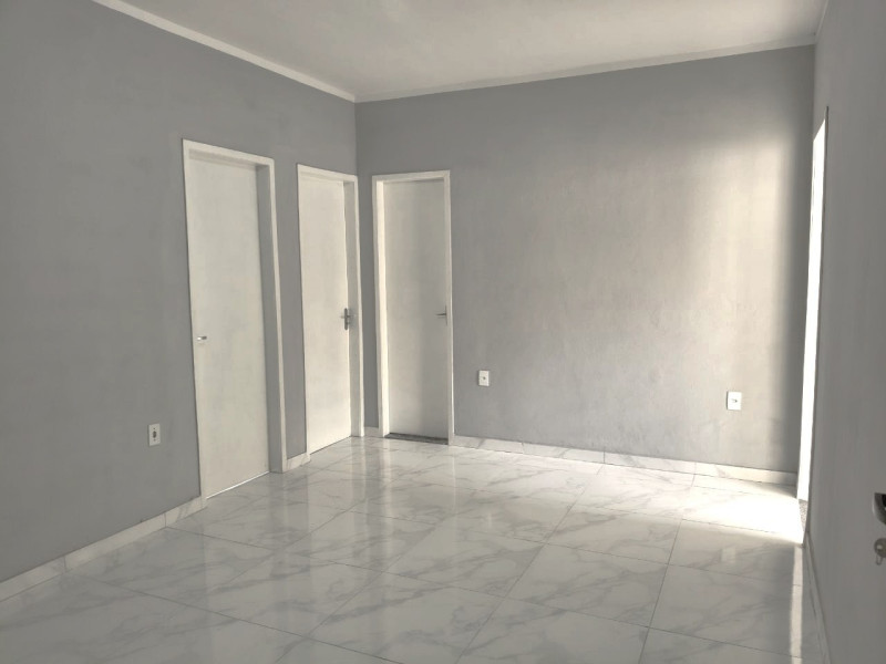 APARTAMENTO 2 QUARTOS - ESTR MENDANHA, ESPLANADA (Não possui condomínio)