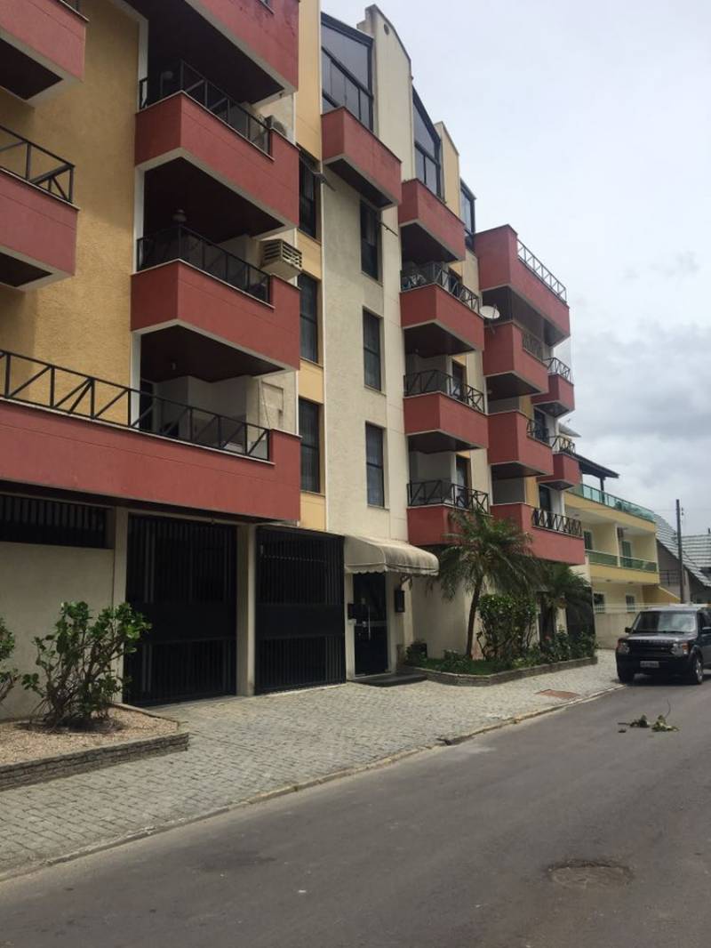 APARTAMENTO QUADRA MAR MEIA PRAIA ITAPEMA