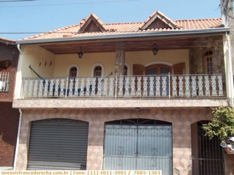 Sobrado a venda