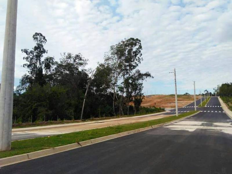 Jardim Taquaral Salto SP  Lotes de 187,5m2   7,5 x 25