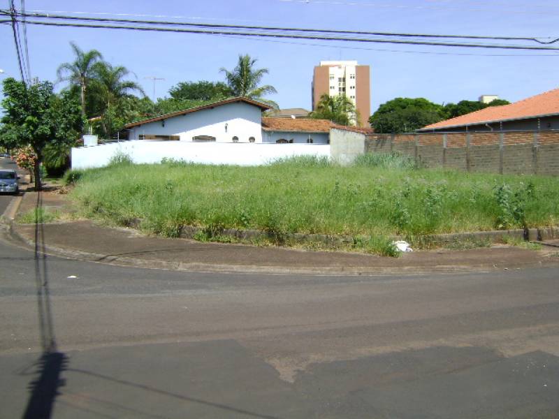 Terreno de Esquina na City Ribeirão - 727 m2