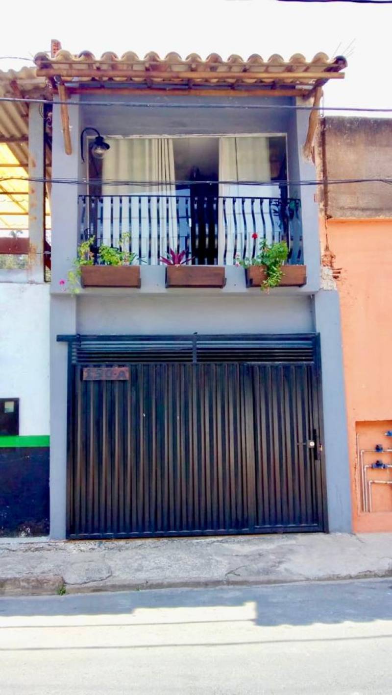 IMÓVEL COMERCIAL/RESIDENCIAL
