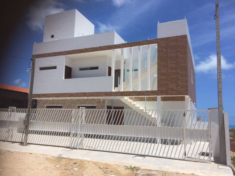 Apartamento com área de lazer